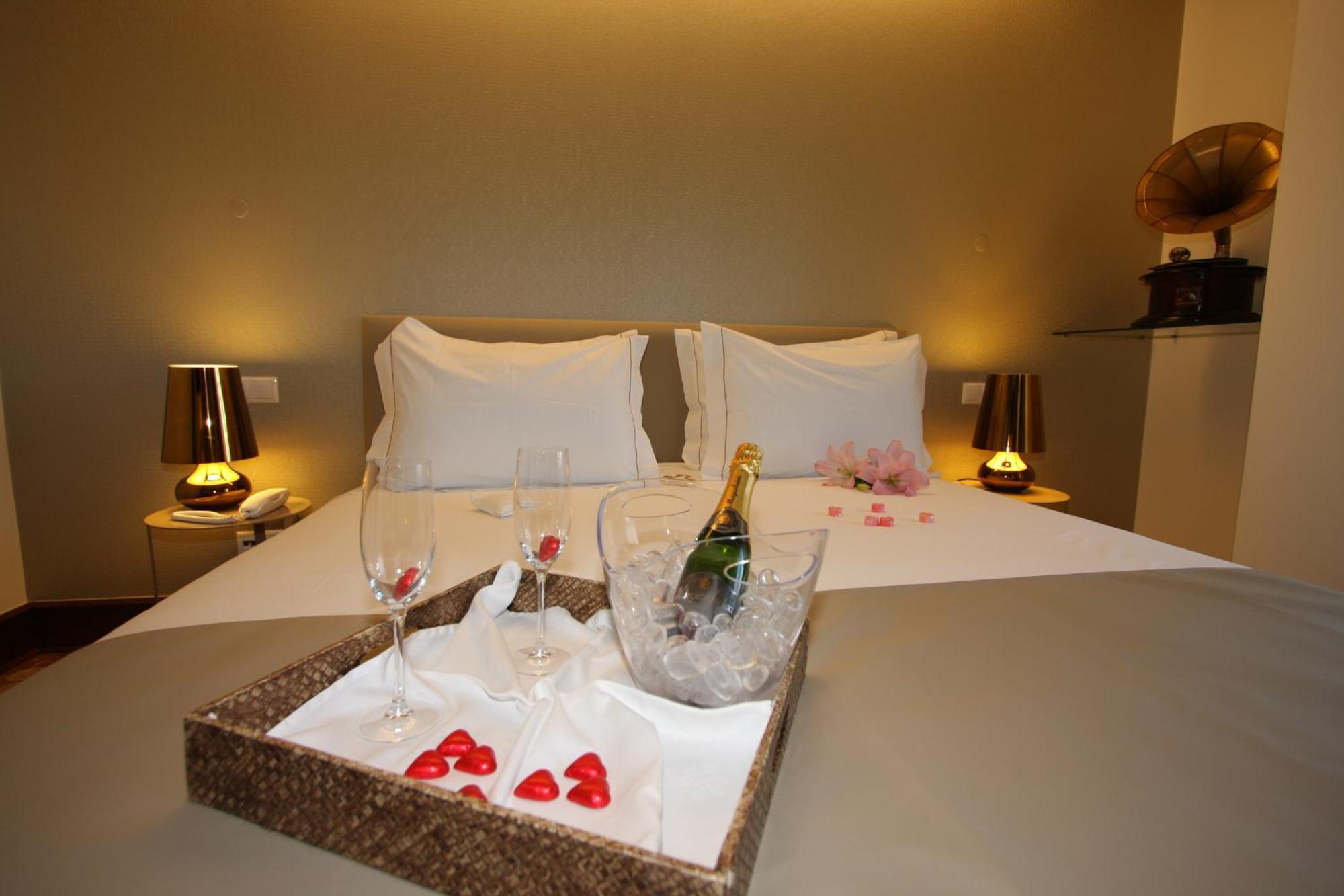 Double Room Romantic,1014539524:JPEG
