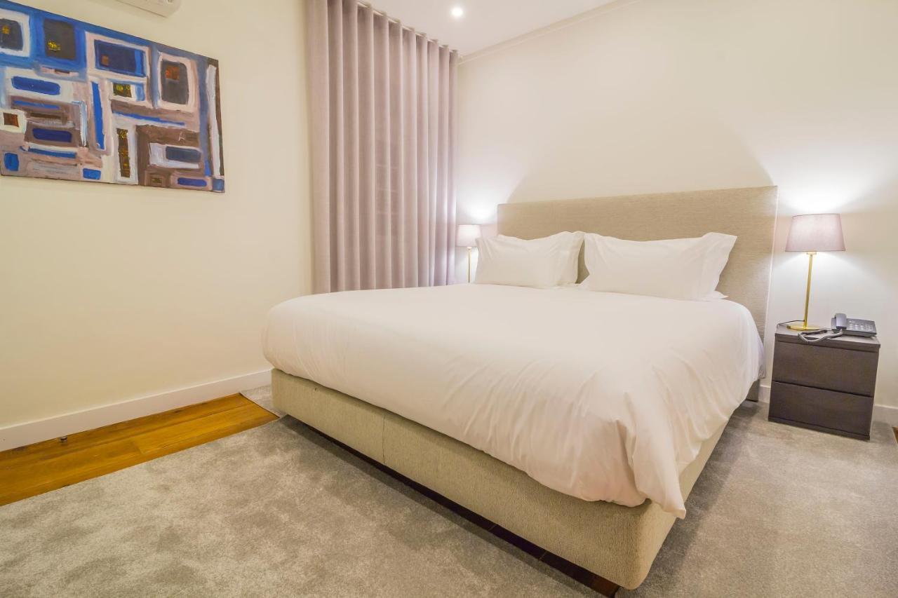 Standard King Room,576414930:JPEG