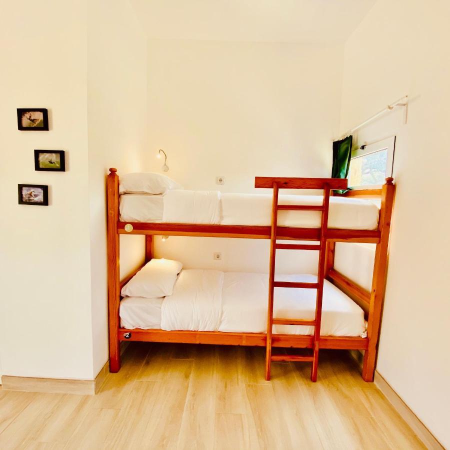 Bed 4-Bed Dormitory Room,1069360309:JPEG